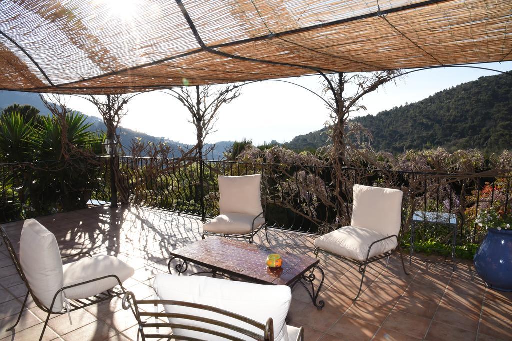 Bed and Breakfast Le Mas De L'Aighetta Èze Exterior foto