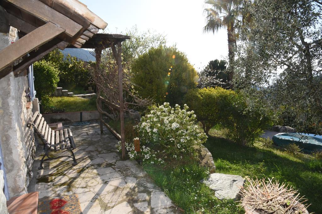 Bed and Breakfast Le Mas De L'Aighetta Èze Exterior foto